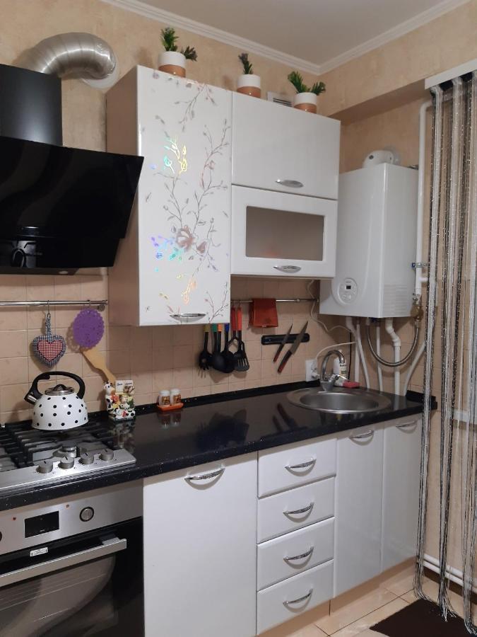 Двокімнатна Apartment Shepetivka Luaran gambar