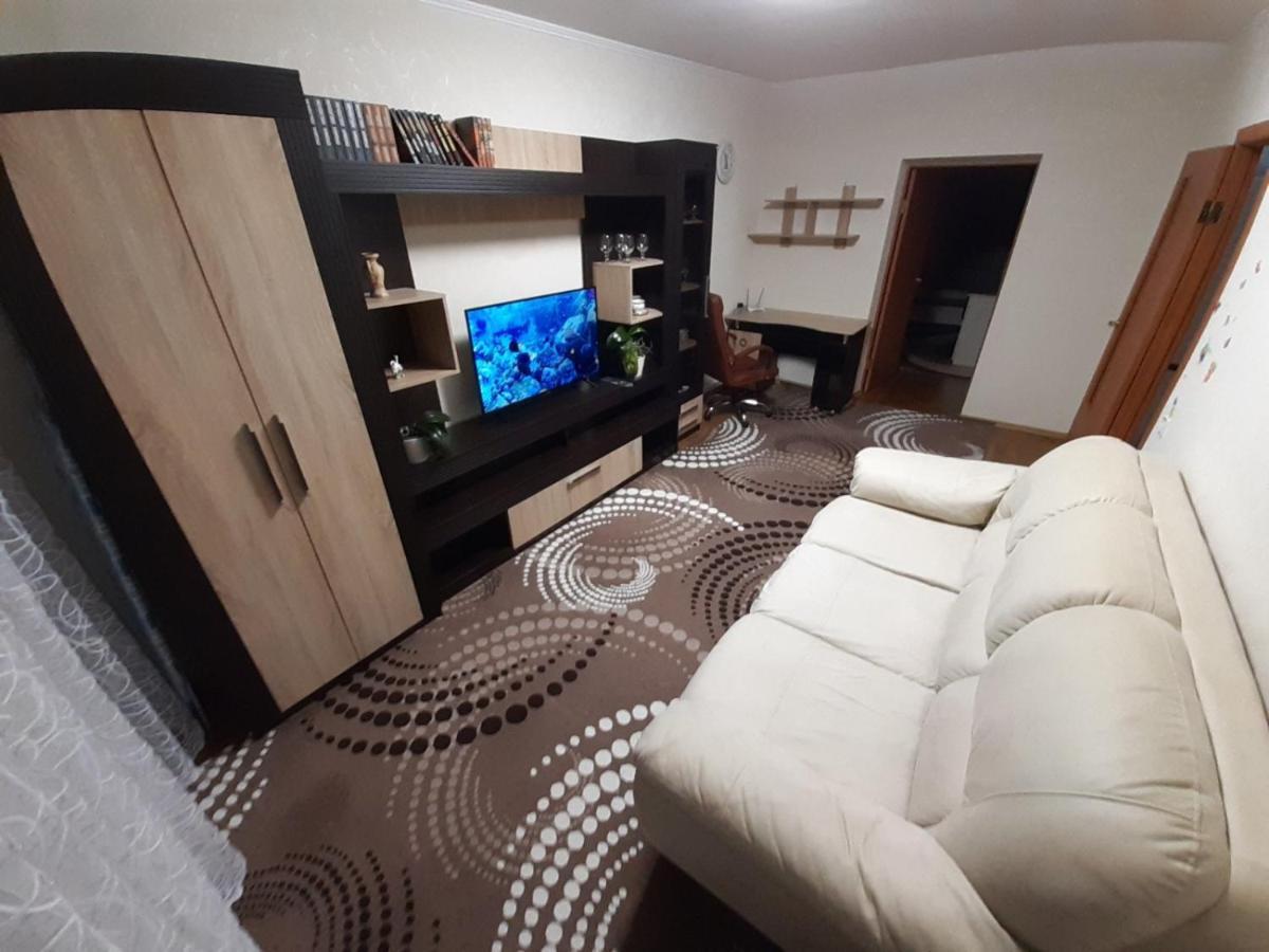 Двокімнатна Apartment Shepetivka Luaran gambar